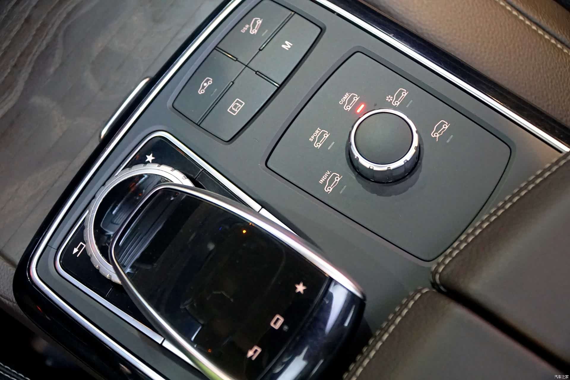 Mercedes-Benz GLE, 2016 6