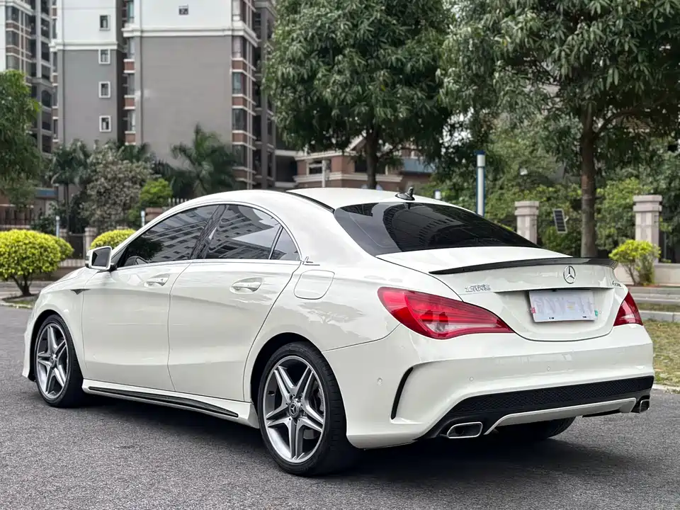 Mercedes-Benz CLA