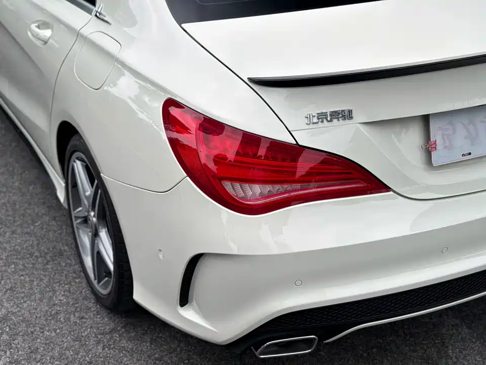 Mercedes-Benz CLA