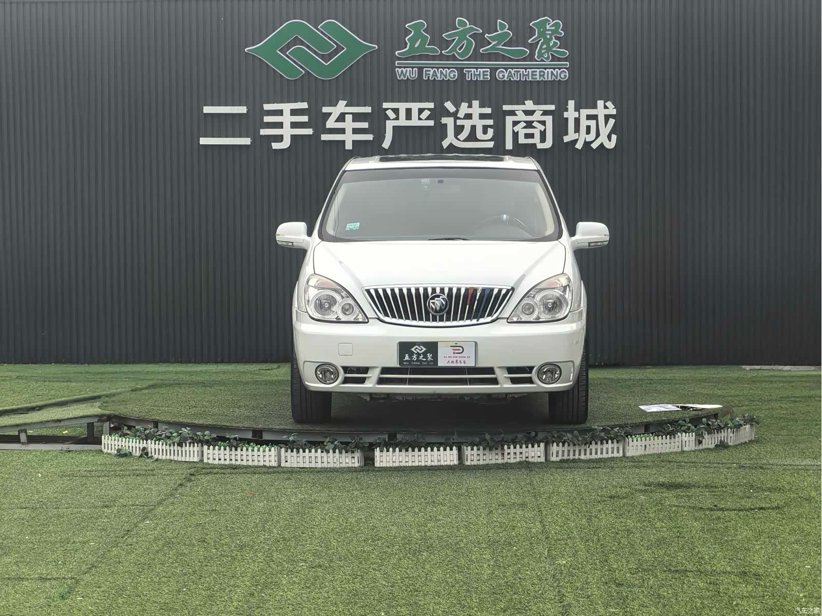 Buick GL8, 2015 2