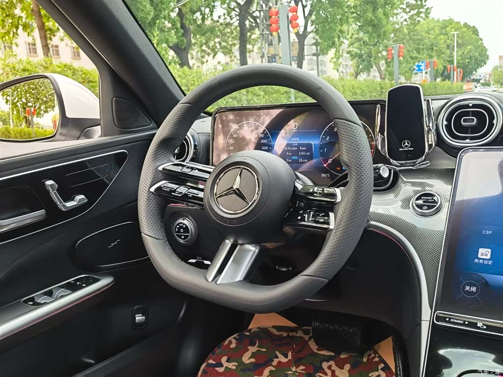 Mercedes-Benz C-Class, 2022 11