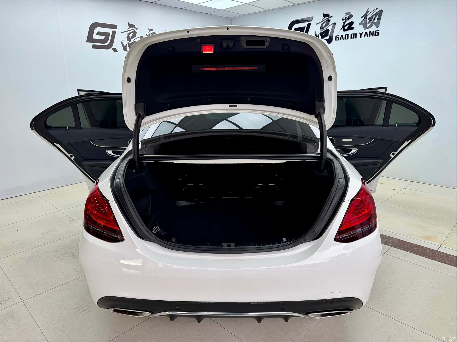 Mercedes-Benz C-Class, 2018 22