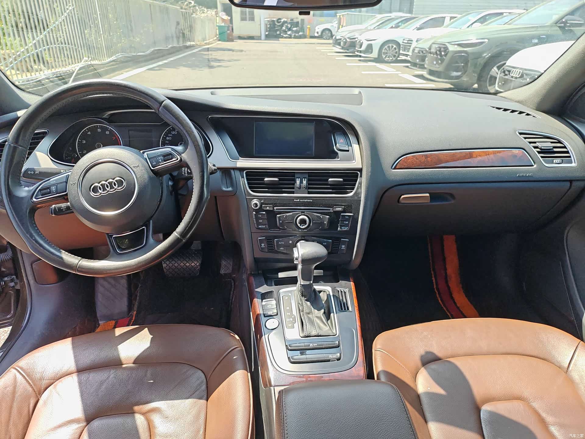 Audi A4L, 2016 11