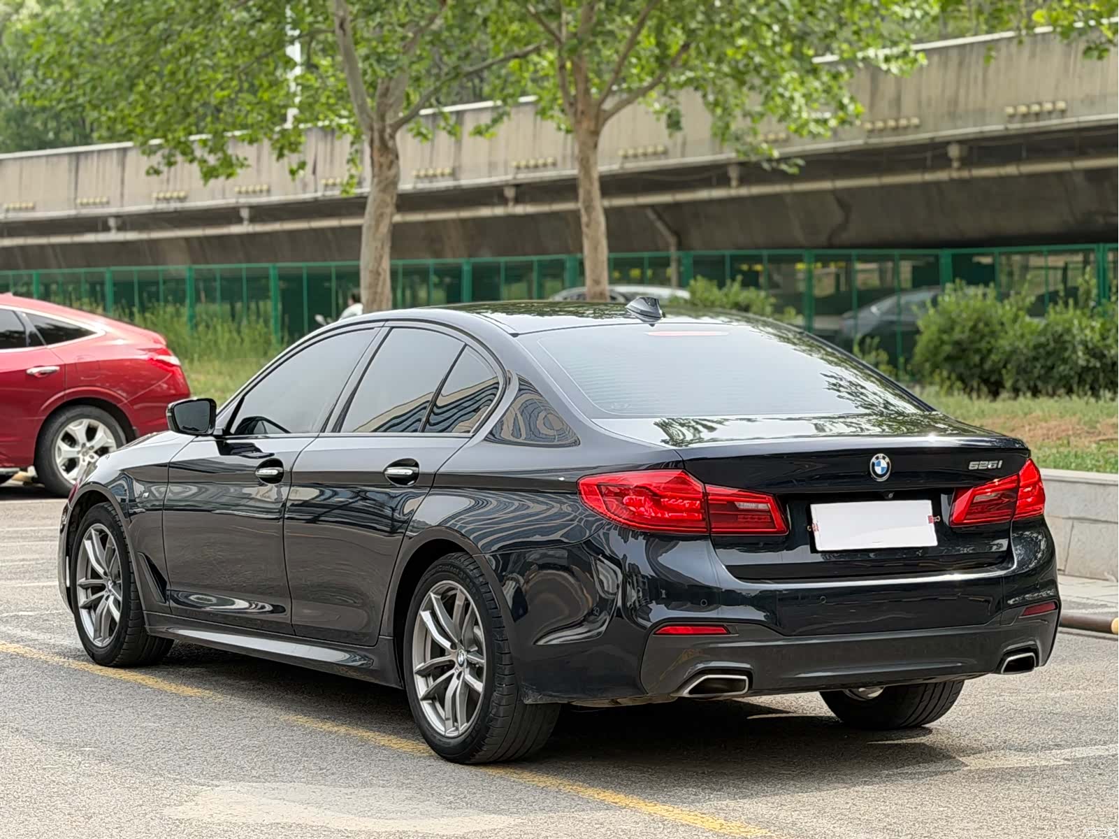 BMW 5 Series, 2018 13