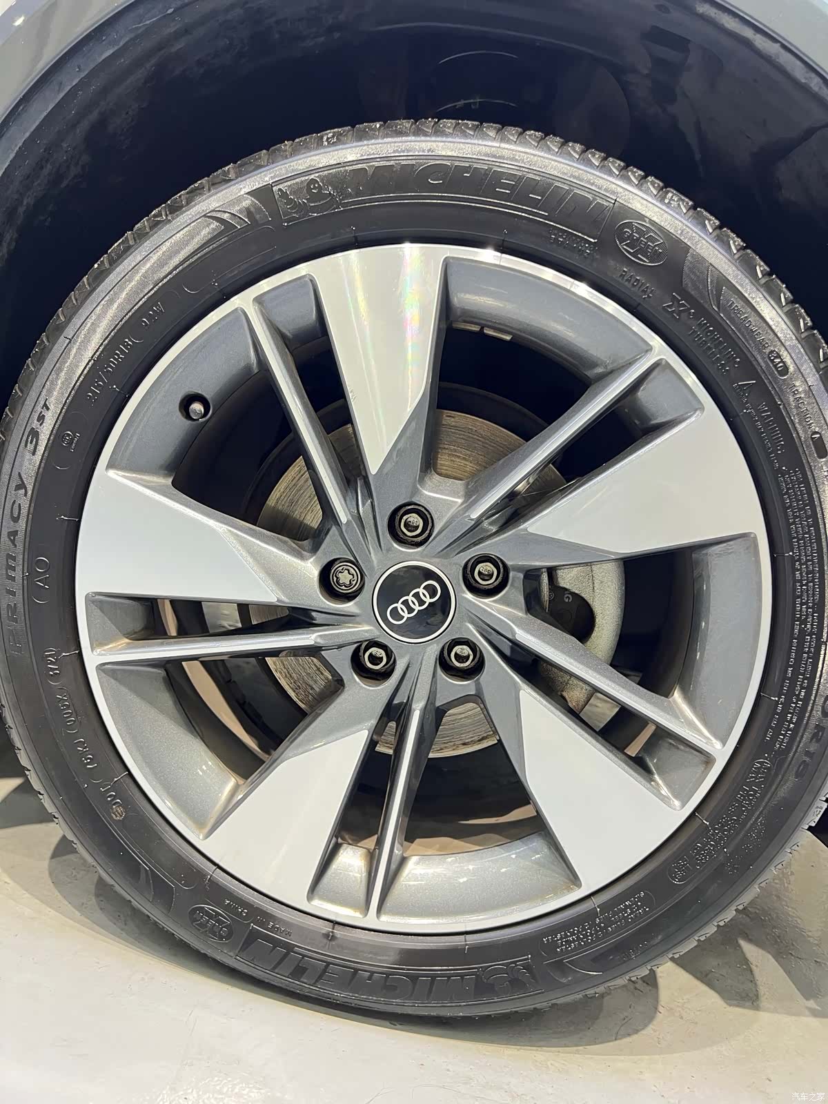 Audi Q2L, 2022 15