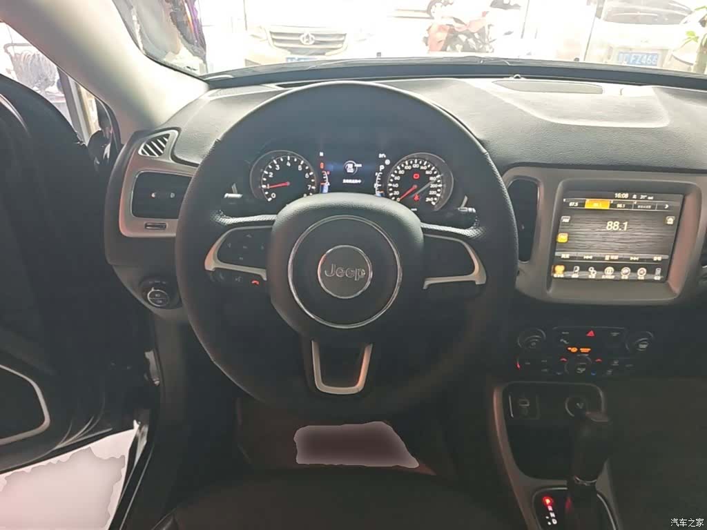 Jeep Compass, 2018 11