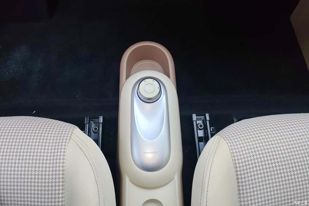 Wuling MINIEV, 2025 16