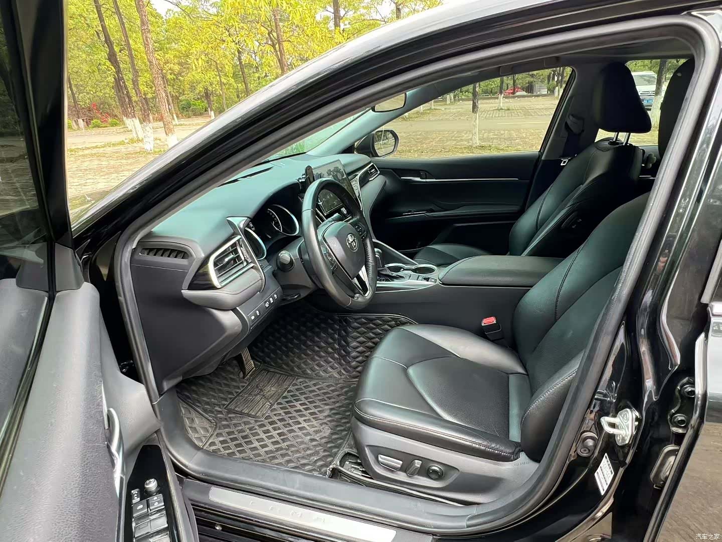 Toyota Camry, 2023 7
