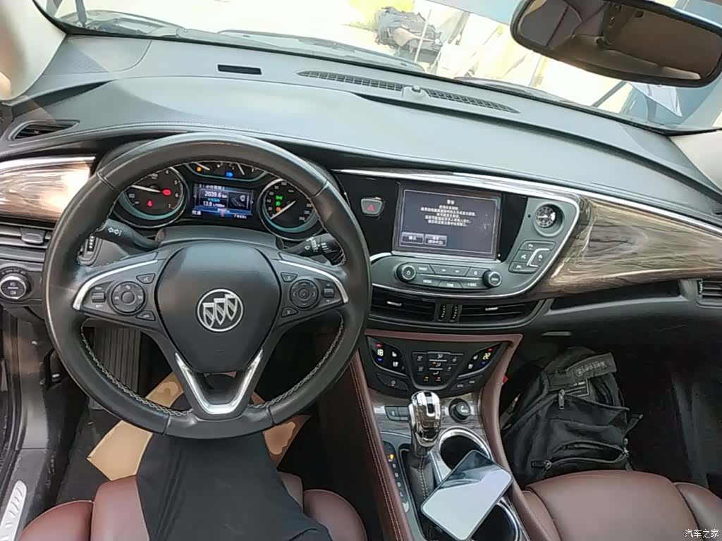 Buick Envision Plus, 2017 10