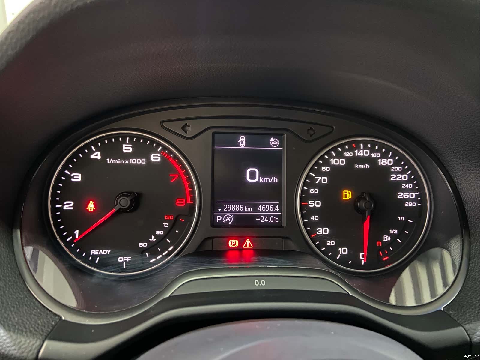 Audi Q2L, 2022 21