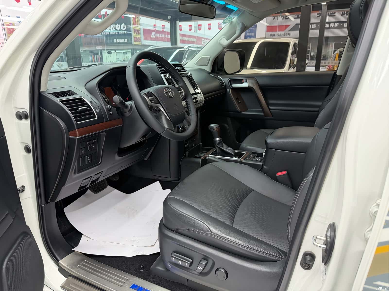 Toyota Prado, 2020 6