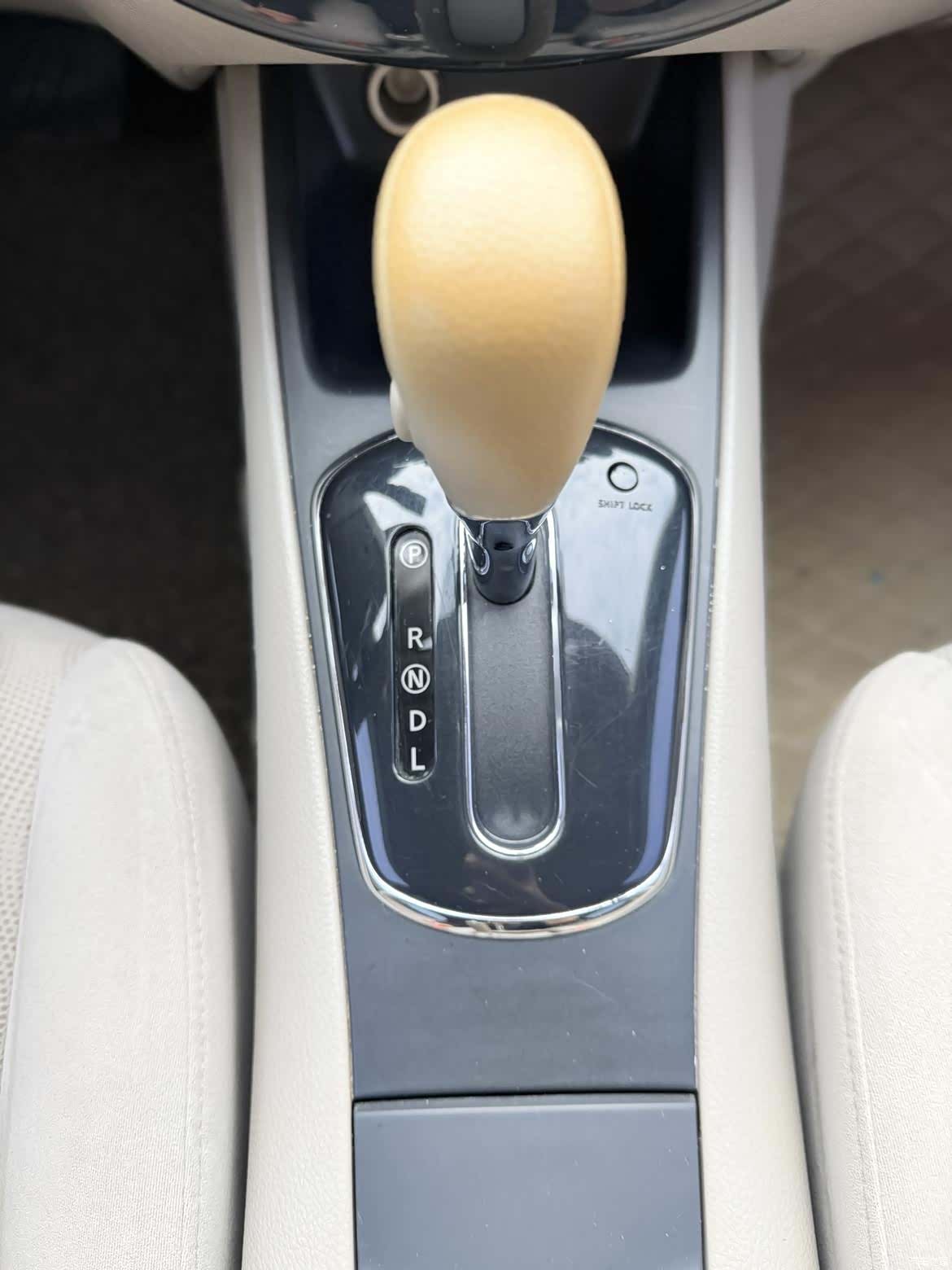 Nissan Tiida, 2012 17