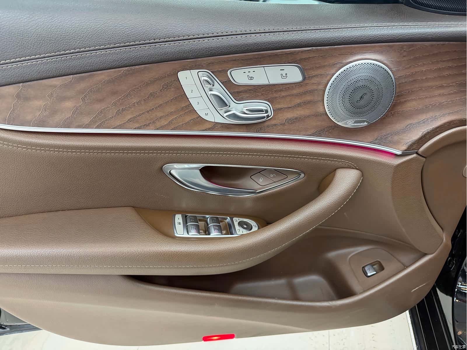 Mercedes-Benz E-Class, 2018 3