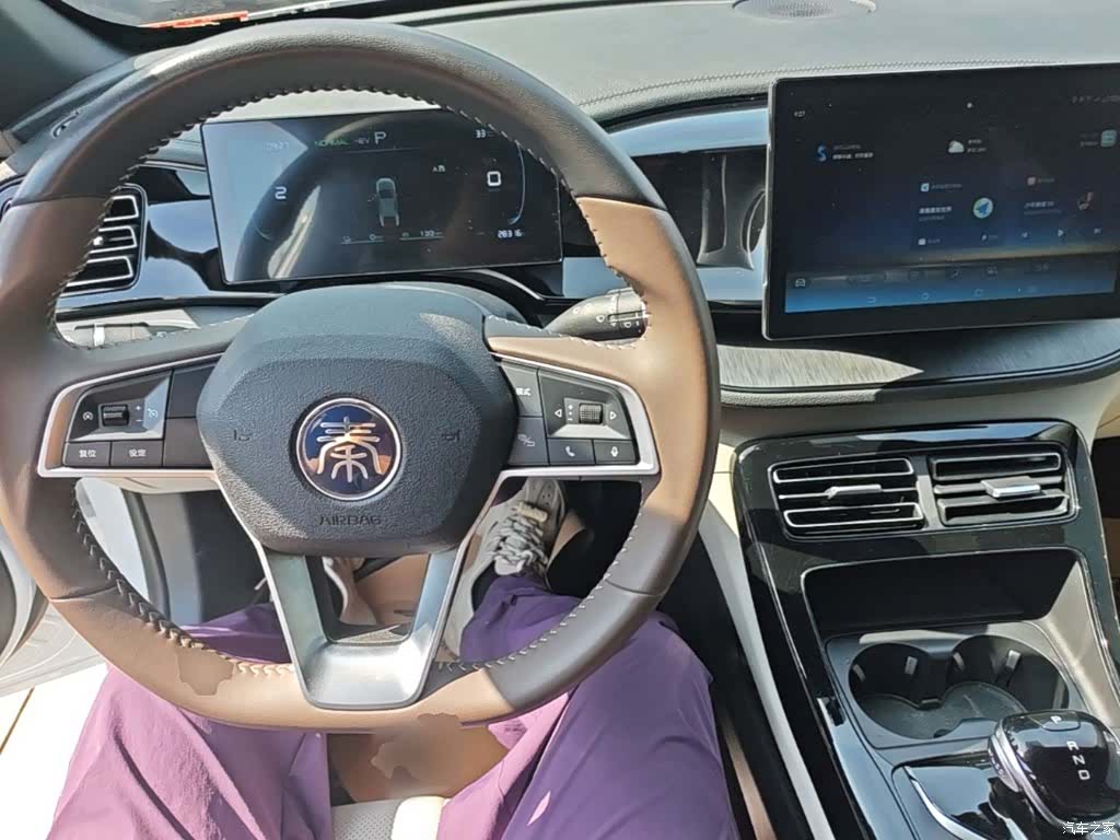 BYD Qin, 2024 10