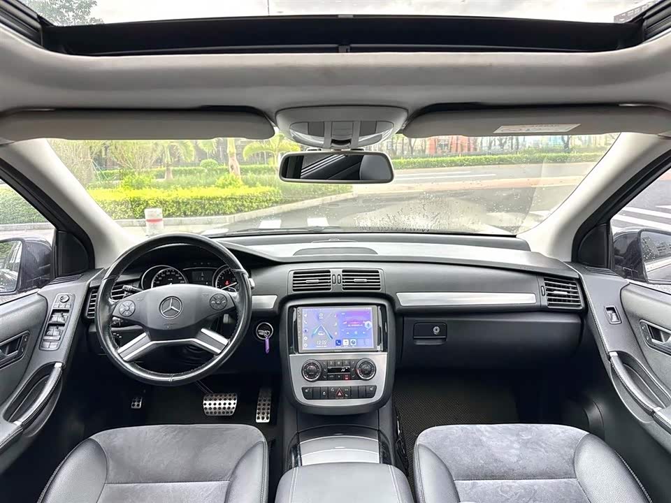 Mercedes-Benz R-class