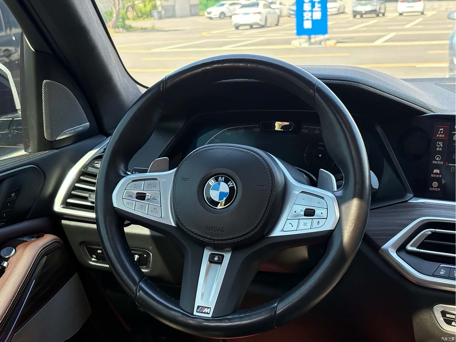 BMW X5, 2023 12