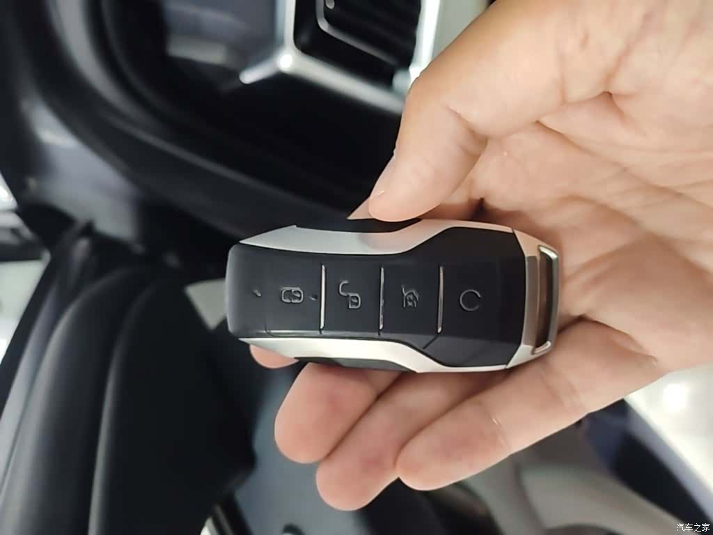 BYD Song, 2022 9