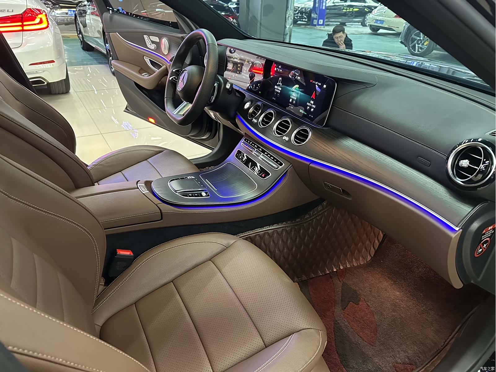 Mercedes-Benz E-Class, 2023 11