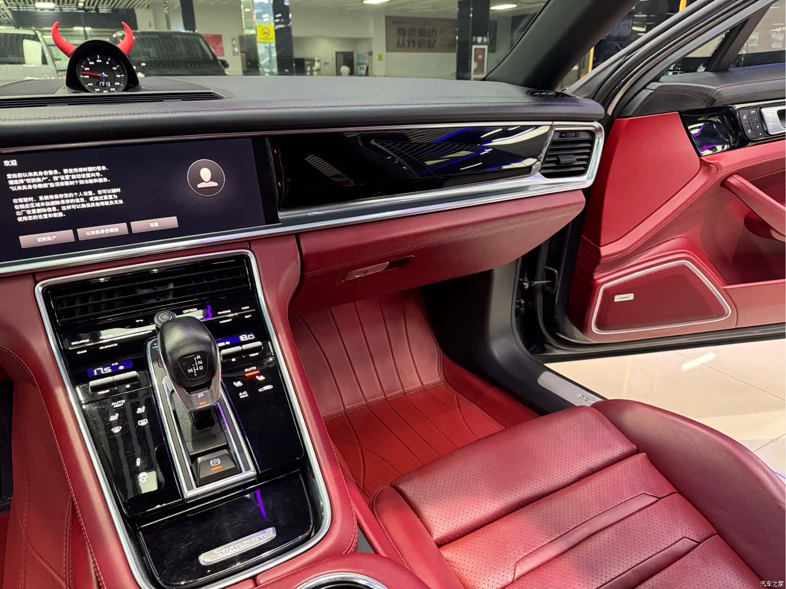 Porsche Panamera, 2022 9