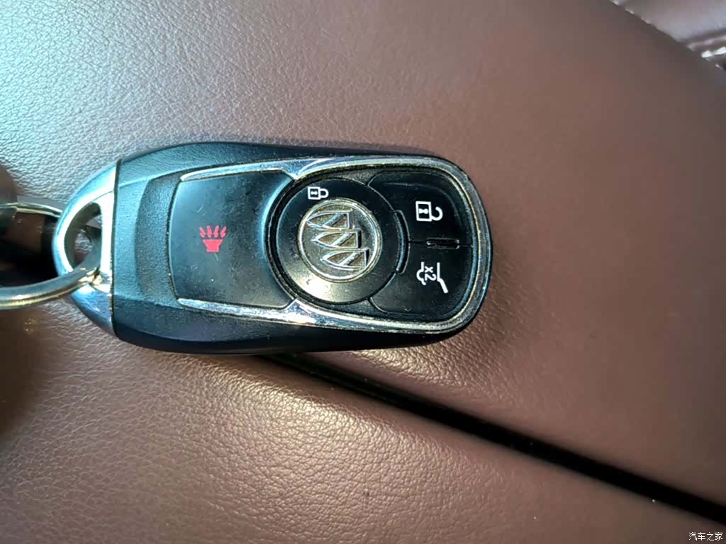 Buick Envision Plus, 2018 9