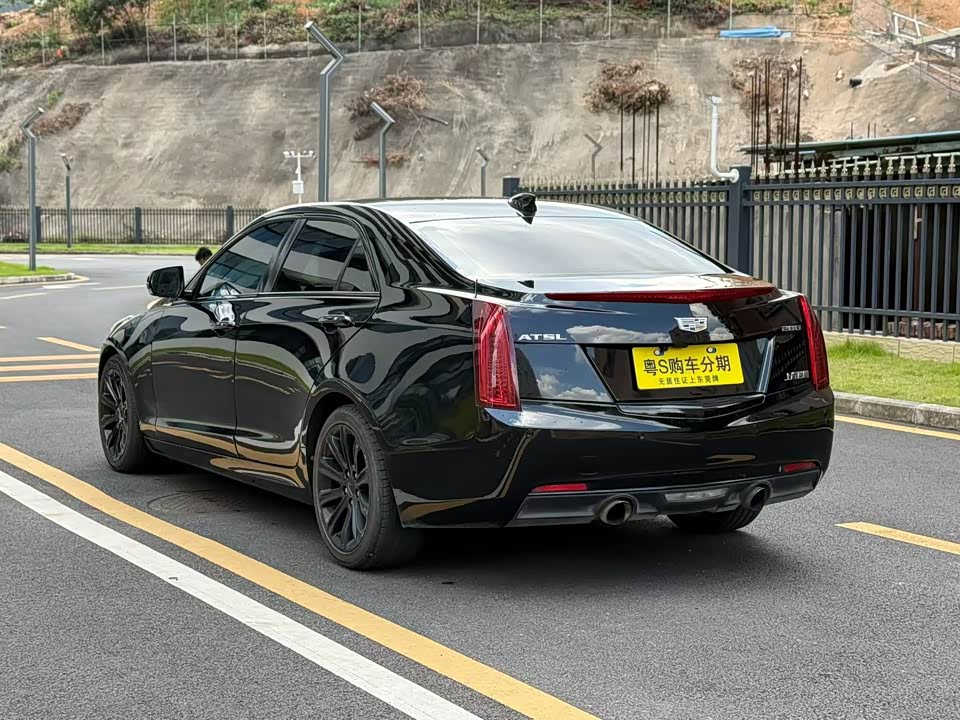 Cadillac ATS-L