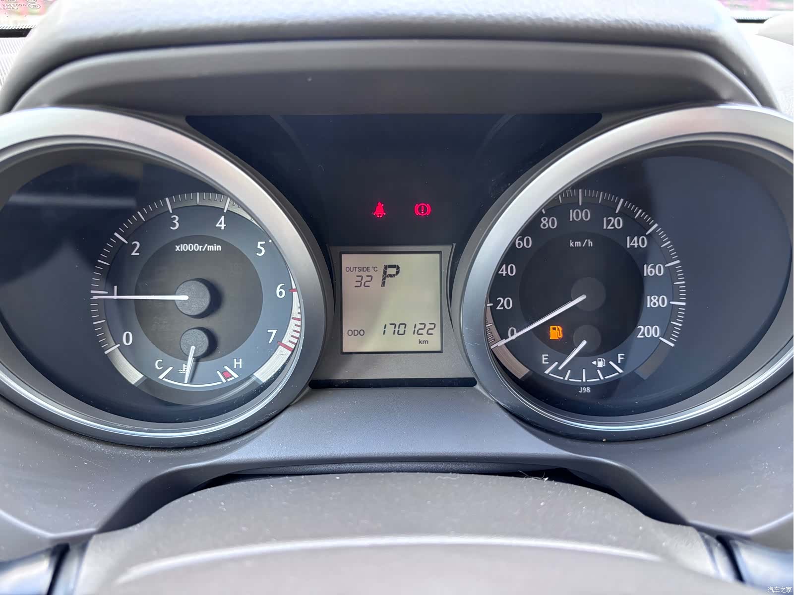 Toyota Prado, 2015 12