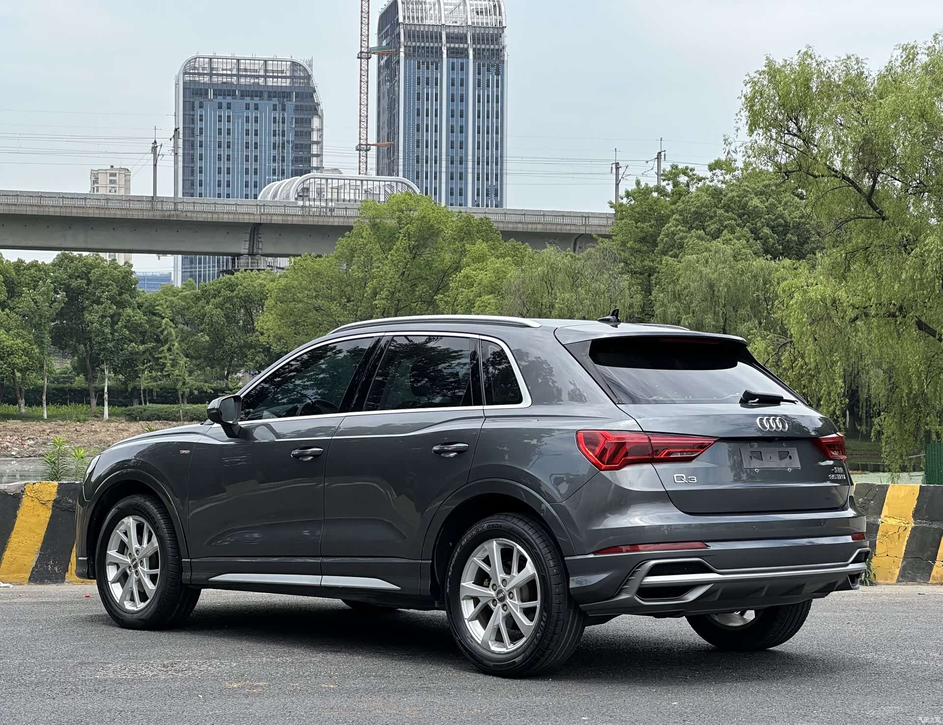 Audi Q3, 2019 все фото