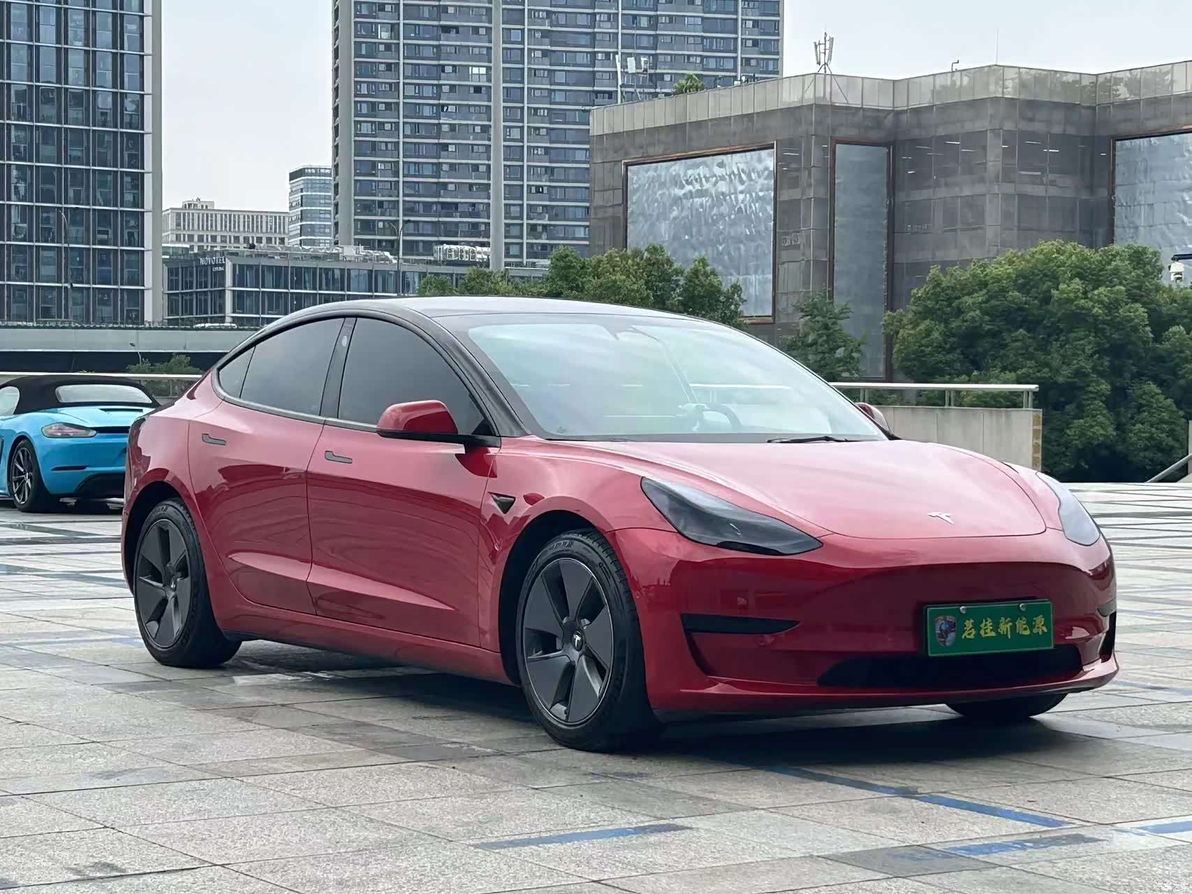 Tesla Model 3, 2022 3