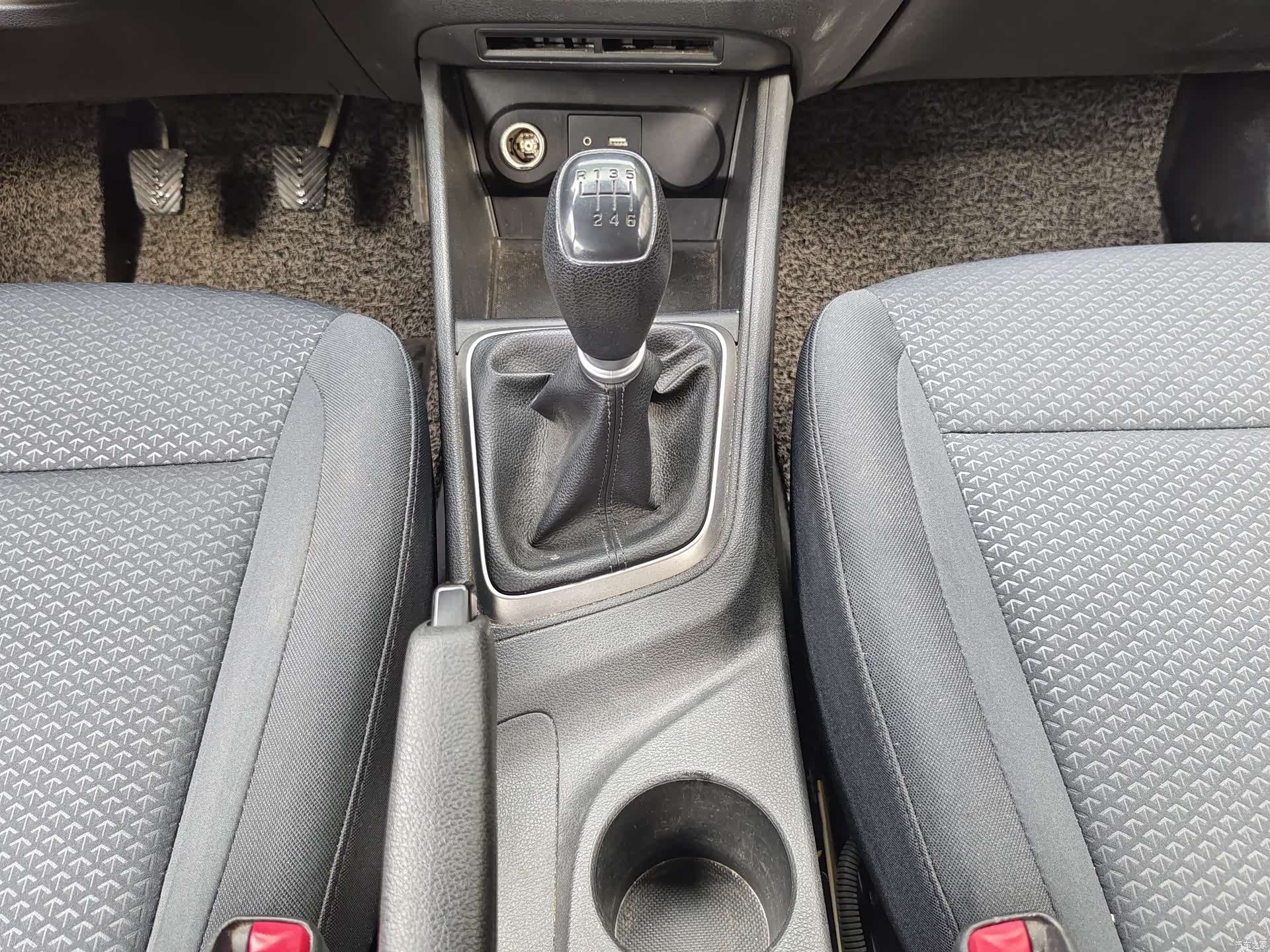 Hyundai GLS, 2017 16