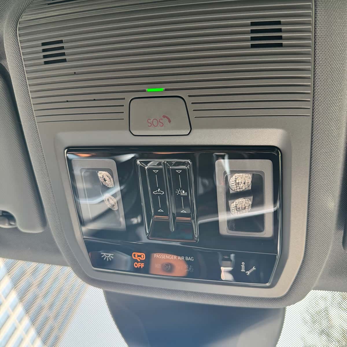 Audi Q4 e-tron, 2023 28