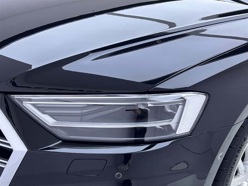 Audi A8L, 2019 12