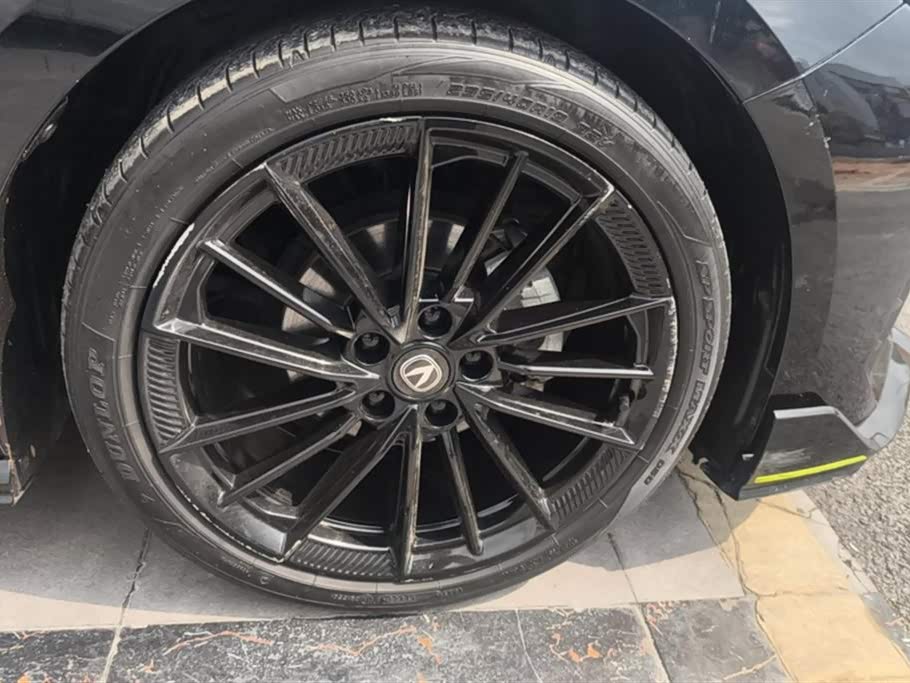 Changan UNI-V