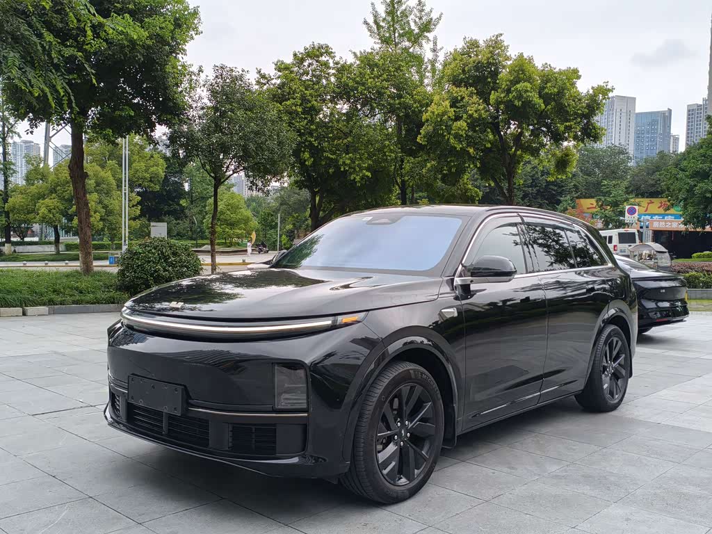 Li Auto L7