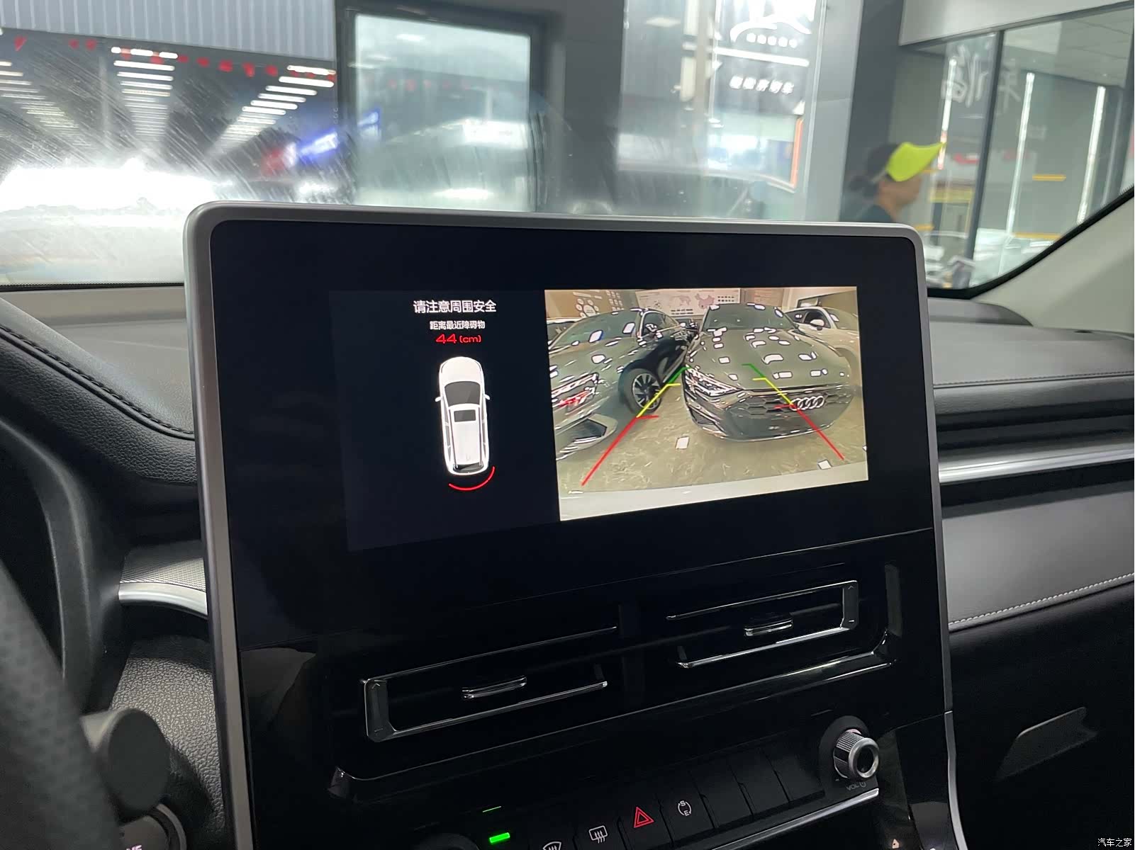 Haval M6, 2022 13