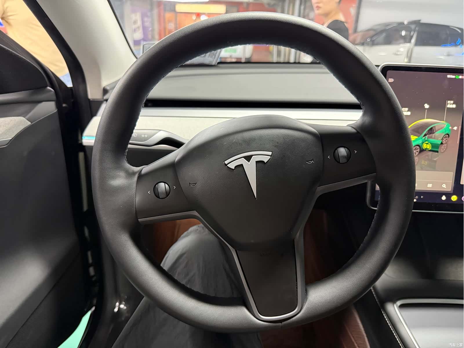 Tesla Model Y, 2024 все фото