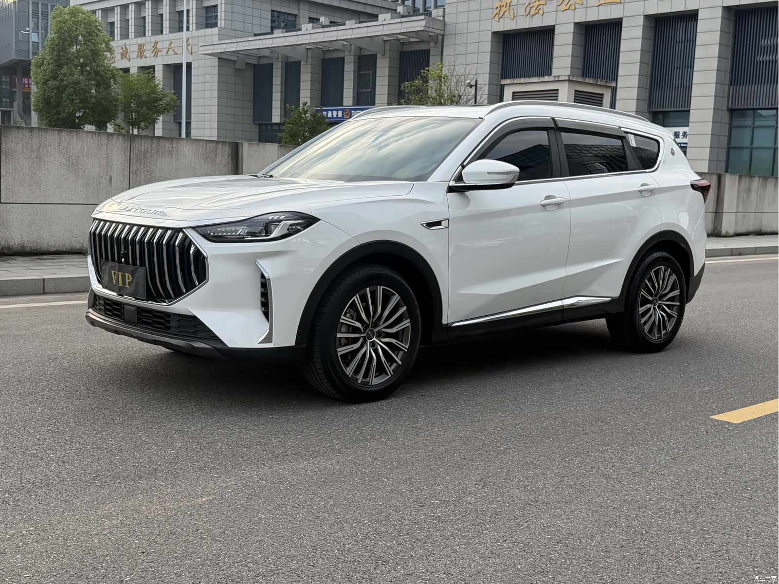 Jetour X70, 2024 1