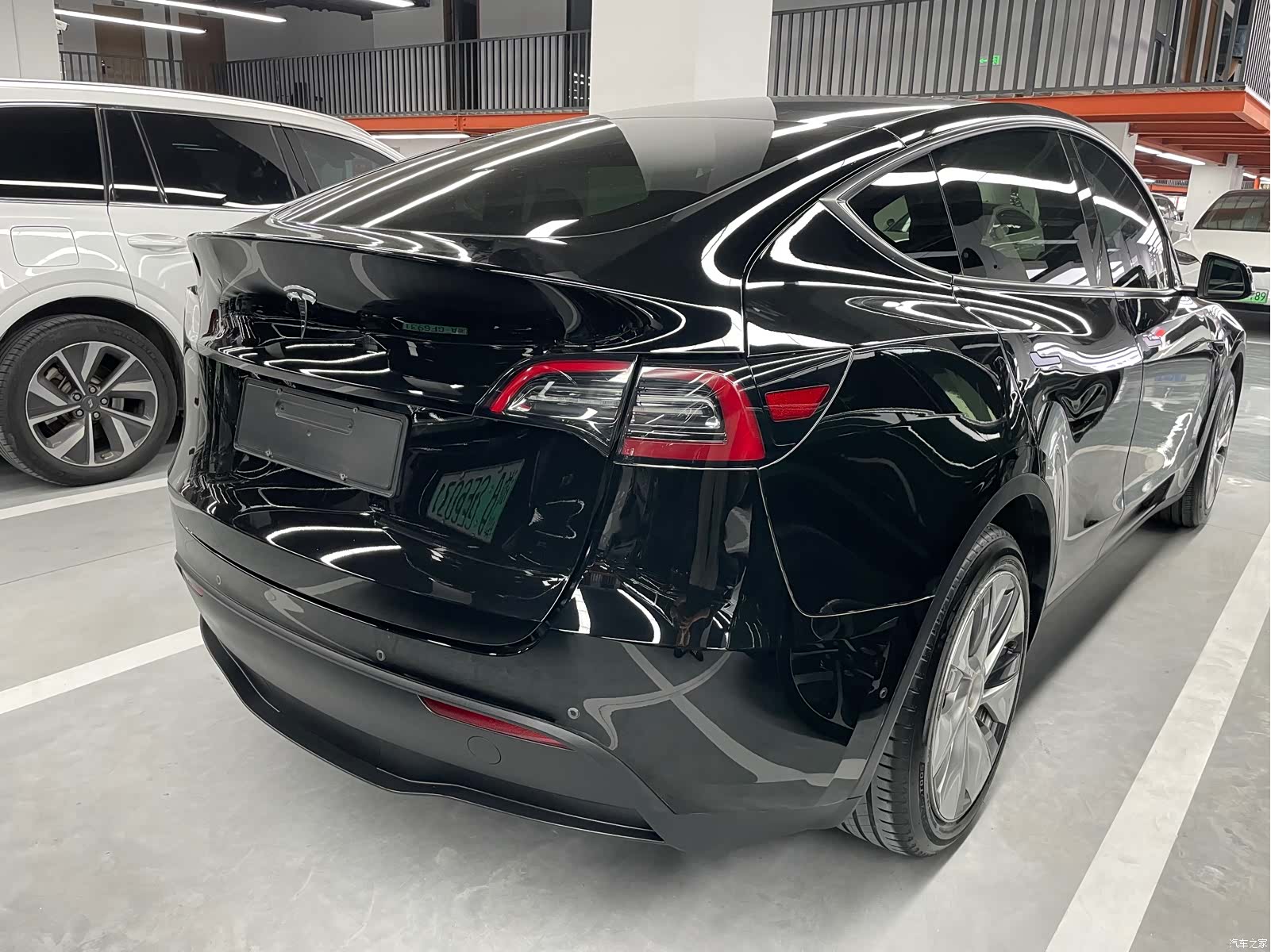 Tesla Model Y, 2022 11