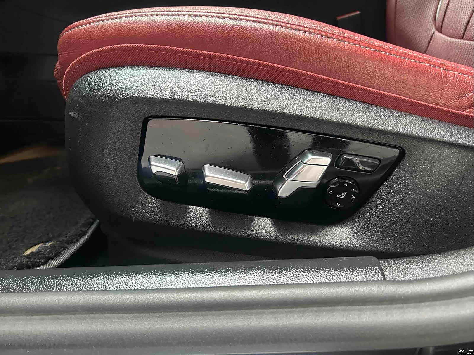 BMW 5 Series, 2023 11