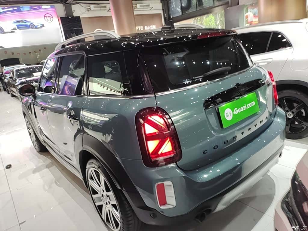 Mini Countryman, 2023 все фото