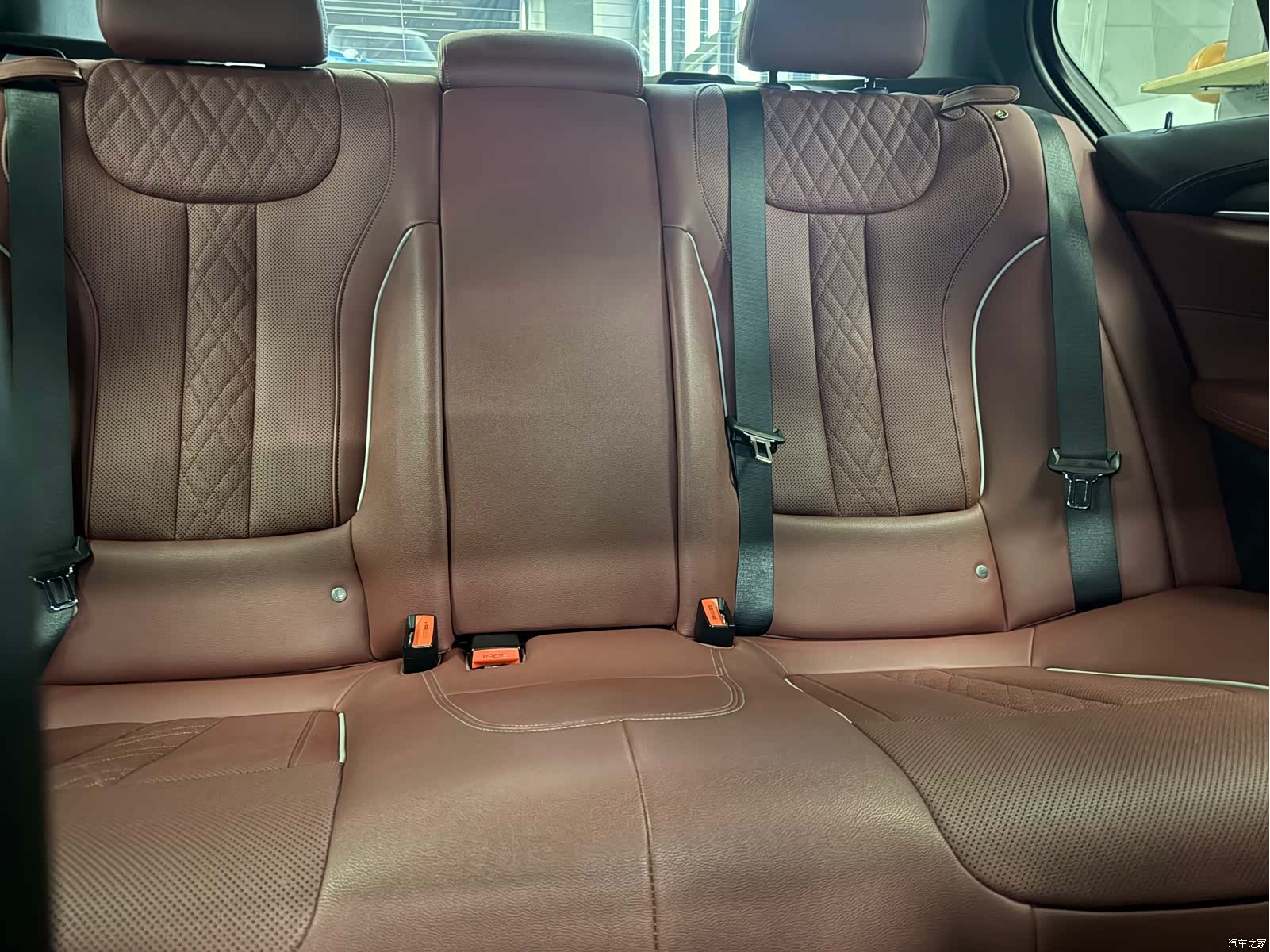 BMW 5 Series, 2022 7