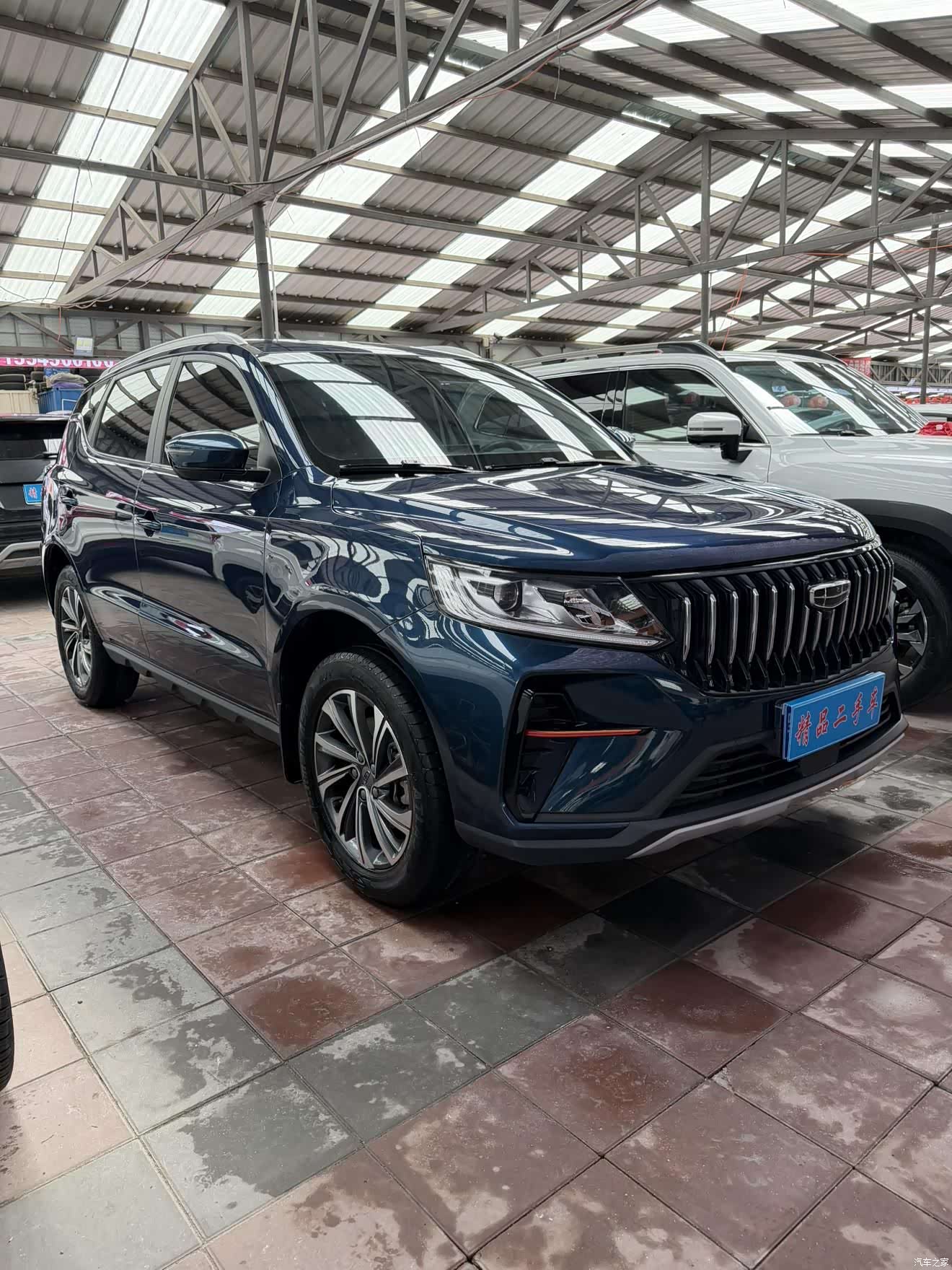 Geely X6, 2022 3