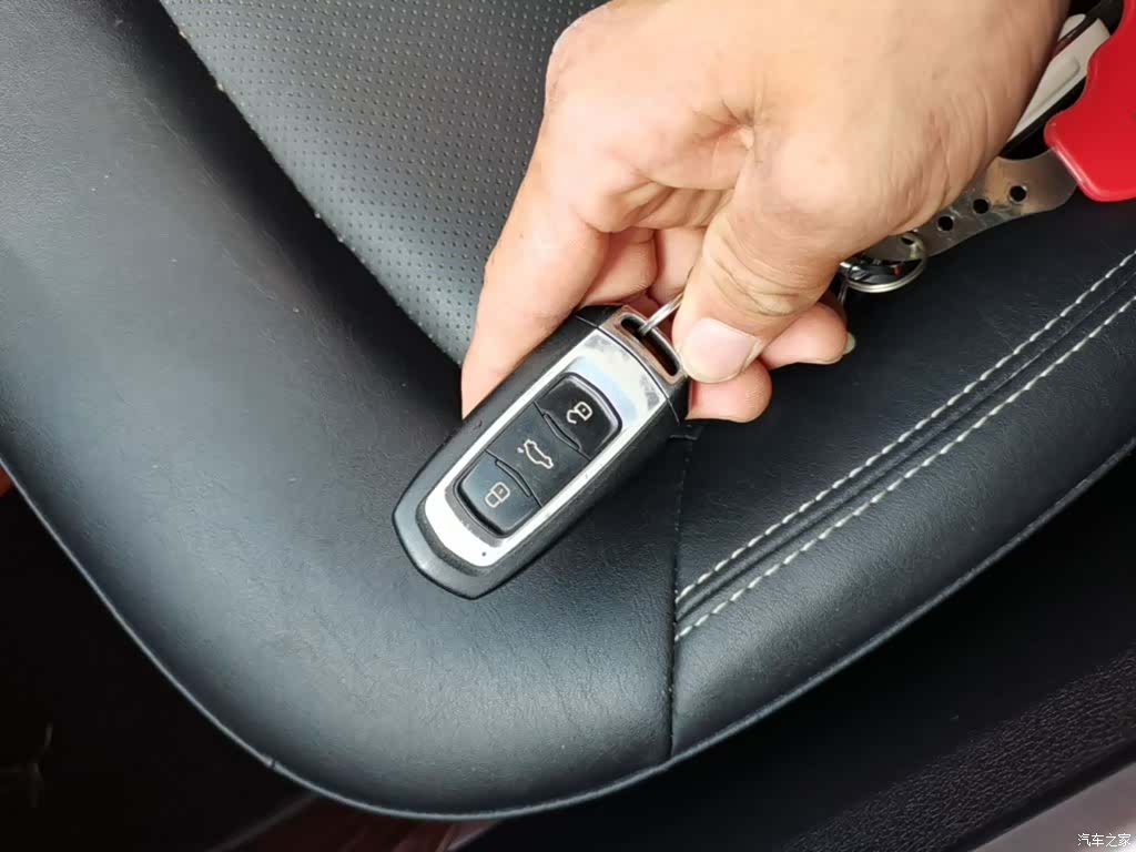 Geely Emgrand, 2017 9