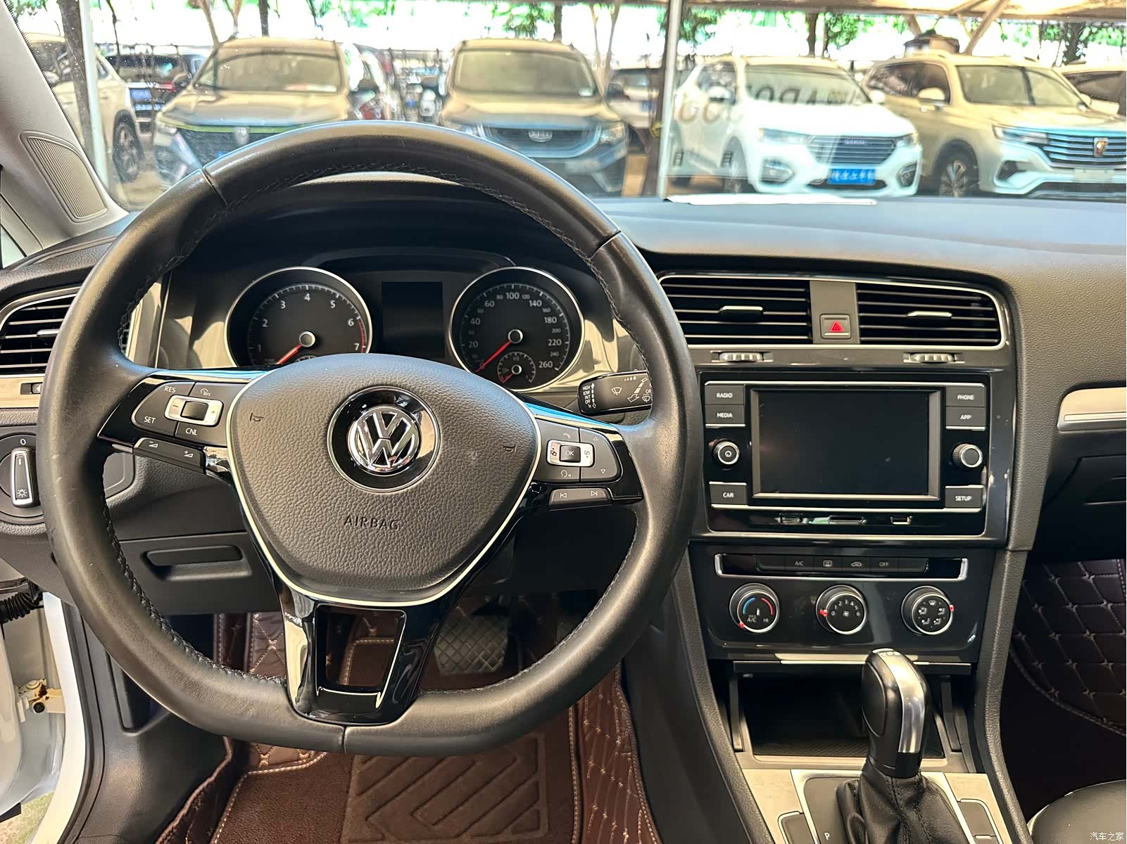 Volkswagen Golf, 2018 13