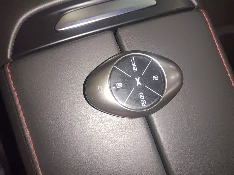 XPENG P7
