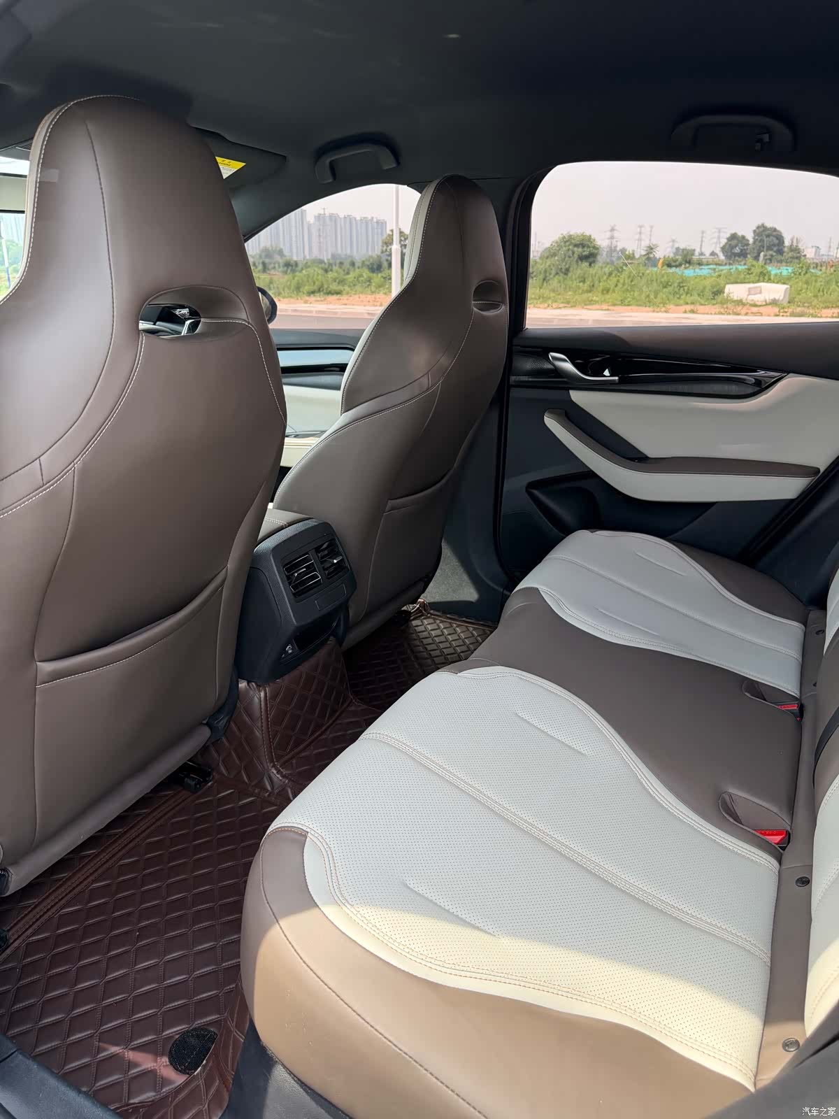 BYD Qin, 2023 9