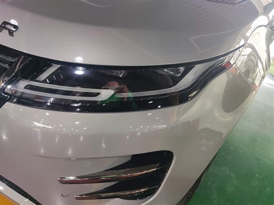 Land Rover Range Rover Aurora