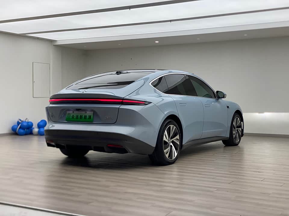 NIO ET5 NIO ET5