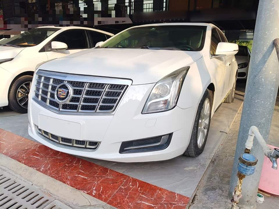 Cadillac XTS