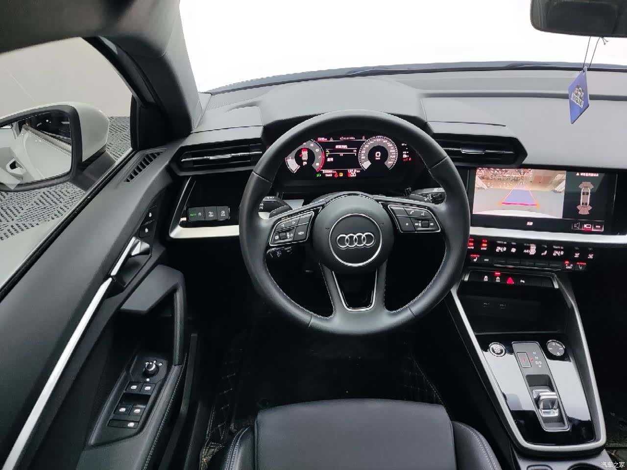 Audi A3, 2023 10
