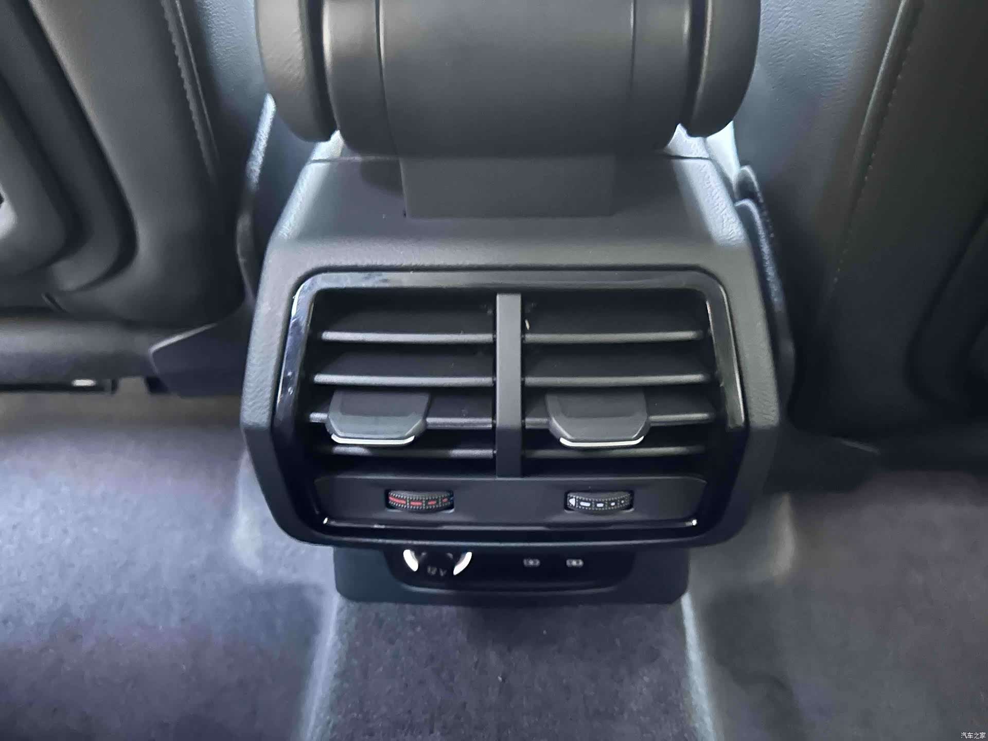 Audi Q3, 2022 19